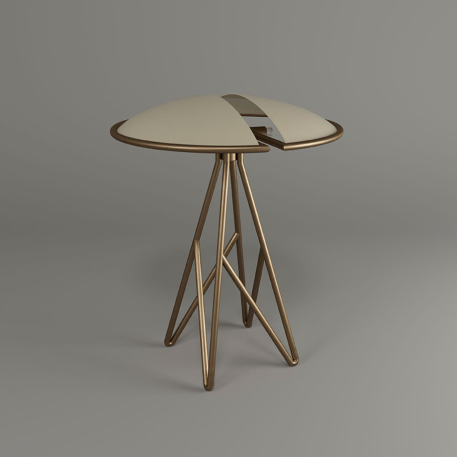 Beetle table lamp
