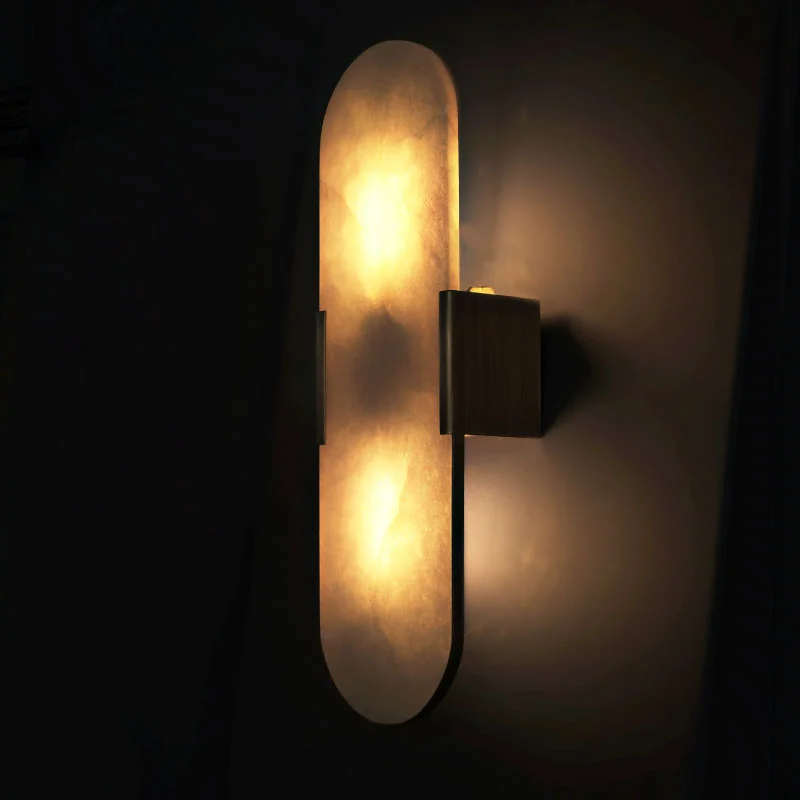 Dahlia alabaster wall lamp