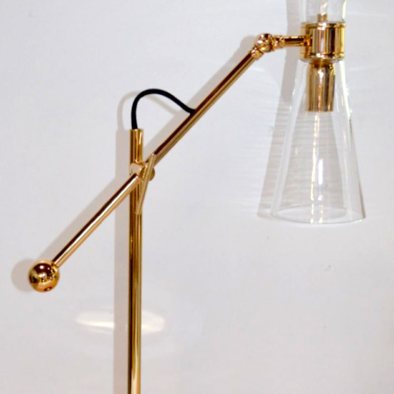 Mitte table lamp