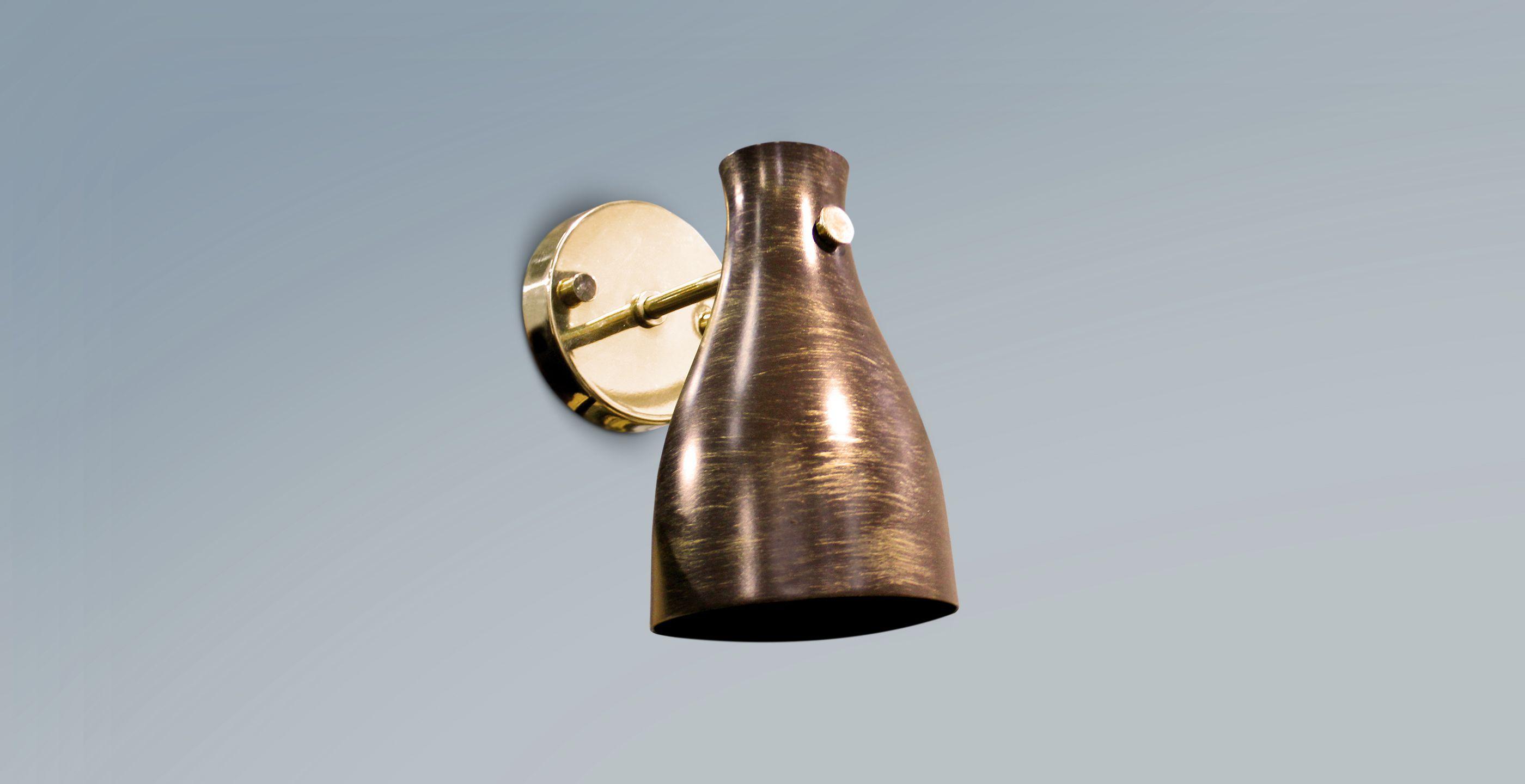 Foxglove Wall Lamp