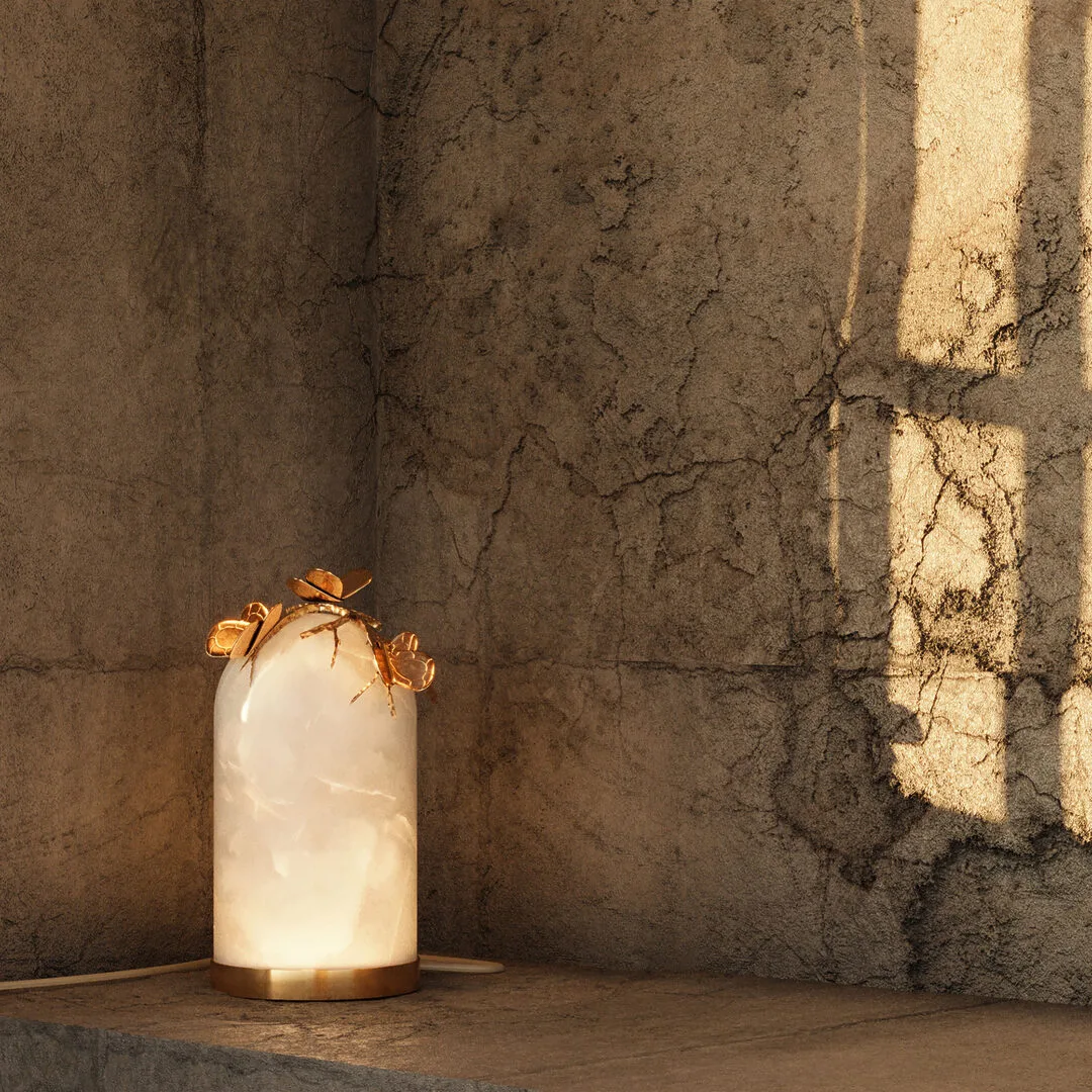 Monarch table lamp
